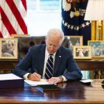 Mercato Azionario Oggi: Nuovi Massimi per S&P e Bitcoin con gli stimoli di Biden